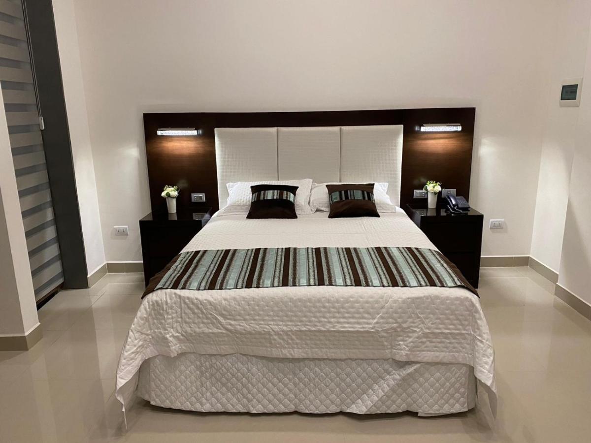 Hotel Innova Тариха Экстерьер фото