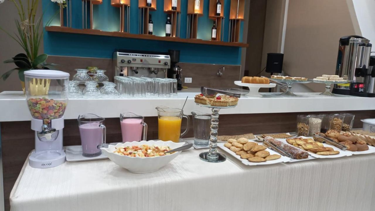 Hotel Innova Тариха Экстерьер фото